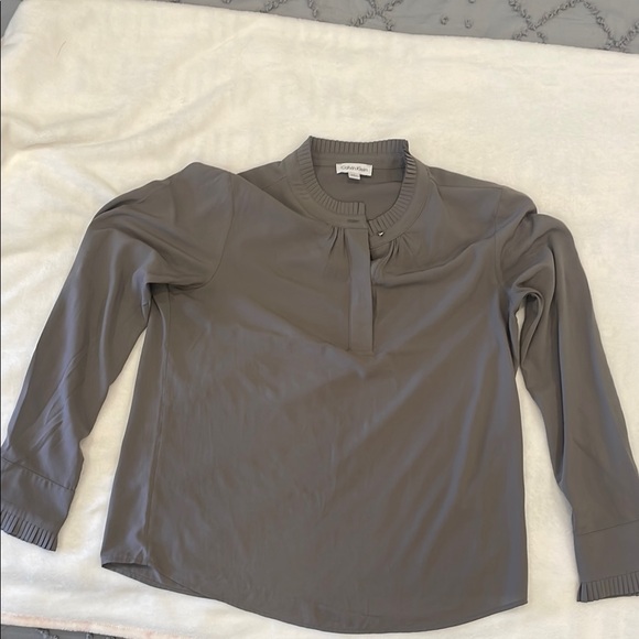 Calvin Klein Tops - Calvin Klein Large Gray Women's Top